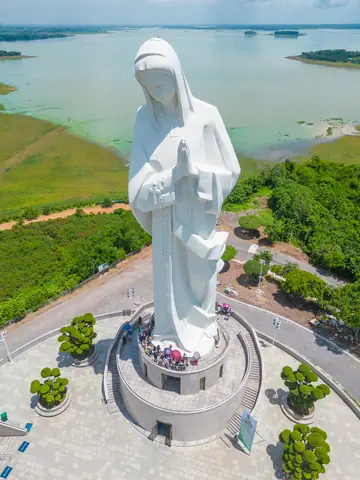 Đức Mẹ Núi Cúi: Điểm Hành Hương Tâm Linh Cao Nhất Vn Đức Mẹ Núi Cúi: Điểm Hành Hương Tâm Linh Cao Nhất Vn