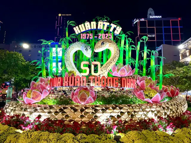 Khám Phá Đường Hoa Nguyễn Huệ – Điểm Đến Tết Nổi Bật Của Sài Gòn