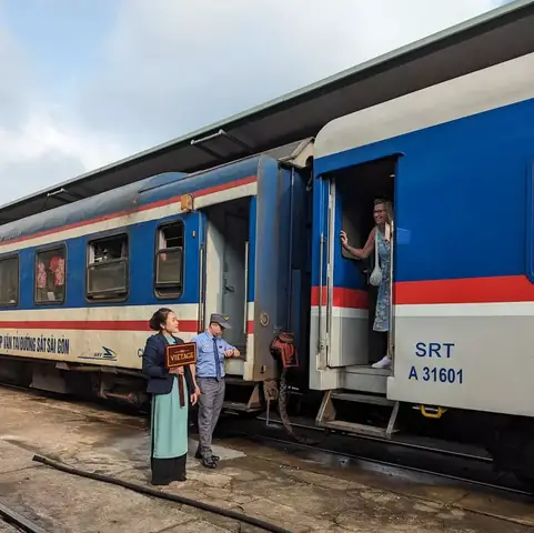 Ga Đà Nẵng Đi Quy Nhơn: Cẩm Nang Di Chuyển Chi Tiết Từ A Đến Z