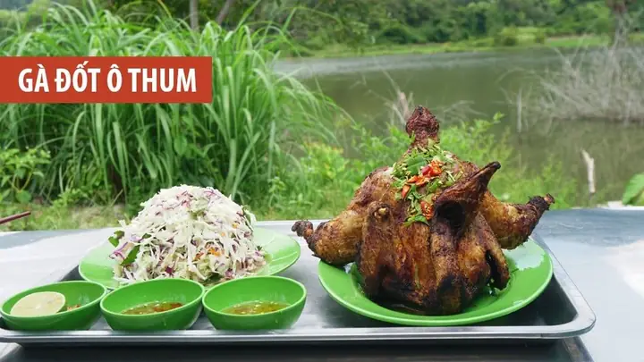 Gà Đốt Lá Chúc Ô Thum: Bí Quyết Hương Vị Đặc Trưng Vùng Bảy Núi