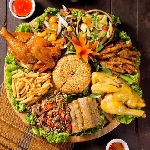 Gà Không Lối Thoát Nghĩa Tân: Món Ăn Đặc Sản Đáng Thử Khi Đến Cà Mau Gà Không Lối Thoát Nghĩa Tân: Món Ăn Đặc Sản Đáng Thử Khi Đến Cà Mau