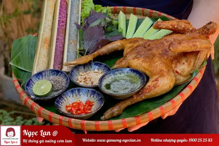 Top 7 Quán Gà Nướng Cơm Lam Ngon Nhất Gia Lai
