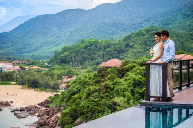 Banyan Tree Lăng Cô Huế: Đánh Giá Chi Tiết Về Giá Phòng, Tiện Nghi Và Trải Nghiệm Nghỉ Dưỡng
