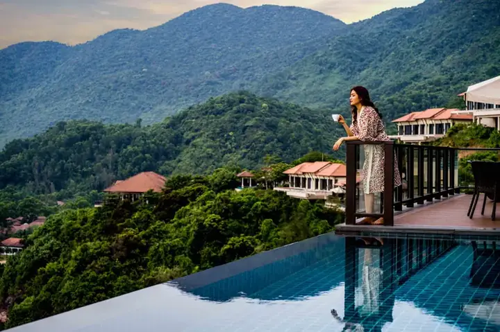 Banyan Tree Lăng Cô Huế: Đánh Giá Chi Tiết Về Giá Phòng, Tiện Nghi Và Trải Nghiệm Nghỉ Dưỡng
