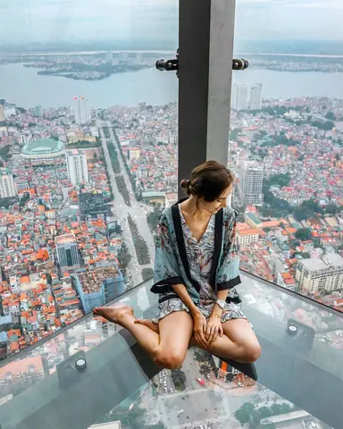 Giá Vé Đài Quan Sát Lotte 2026: Đánh Giá Chi Tiết Và Mẹo Mua Vé