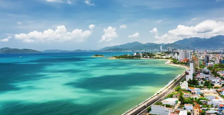 Khám Phá Bãi Biển Nha Trang: Hướng Dẫn Du Lịch Chi Tiết