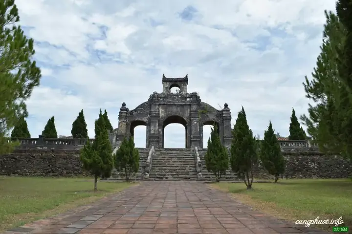 Cẩm Nang Khám Phá Quần Thể Di Tích Cố Đô Huế