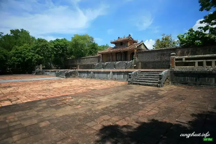 Cẩm Nang Khám Phá Quần Thể Di Tích Cố Đô Huế