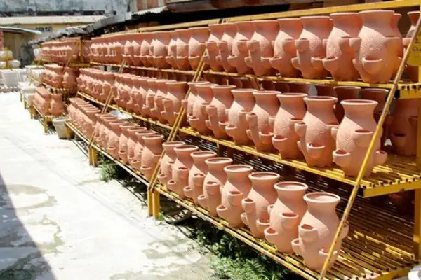 Khám Phá Lịch Sử Và Nét Đặc Sắc Của Làng Gốm Bát Tràng