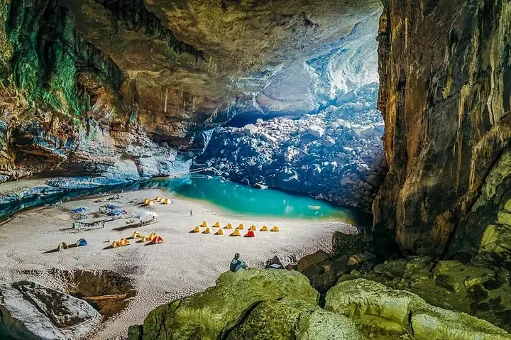 Hang Sơn Đoòng Nằm Ở Đâu? Thông Tin Chi Tiết Về Địa Điểm Du Lịch Kỳ Bí Này Hang Sơn Đoòng Nằm Ở Đâu? Thông Tin Chi Tiết Về Địa Điểm Du Lịch Kỳ Bí Này