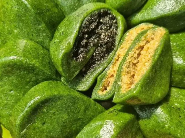 Bánh Ngải Lạng Sơn: Đặc Sản Xanh Mướt Từ Vùng Cao
