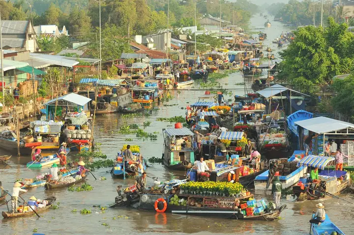 Hình Ảnh Chợ Nổi Ngã Năm: Khám Phá Vẻ Đẹp Sông Nước Miền Tây Hình Ảnh Chợ Nổi Ngã Năm: Khám Phá Vẻ Đẹp Sông Nước Miền Tây