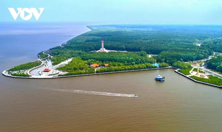 Khám Phá Đất Mũi Cà Mau: Hành Trình Tới Cực Nam Việt Nam