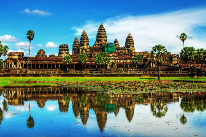 Hình Ảnh Đền Ăng Co: Khám Phá Kiến Trúc Cổ Kính Và Tâm Linh Xưa