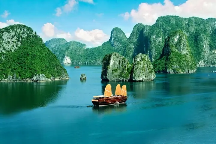 Hình Ảnh Du Lịch Việt Nam: Ngắm Phong Cảnh Đẹp & Tải Miễn Phí