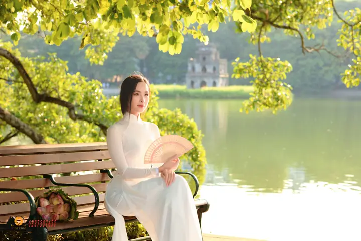 Hồ Gươm Hà Nội: Tổng Hợp Những Góc Nhìn Đẹp Nhất Để Chụp Ảnh Và Ngắm Cảnh Hồ Gươm Hà Nội: Tổng Hợp Những Góc Nhìn Đẹp Nhất Để Chụp Ảnh Và Ngắm Cảnh