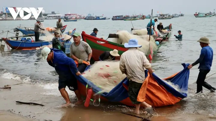 Khám Phá Hình Ảnh Ngư Dân: Bộ Sưu Tập 100+ Bức Ảnh Đẹp Nhất Khám Phá Hình Ảnh Ngư Dân: Bộ Sưu Tập 100+ Bức Ảnh Đẹp Nhất