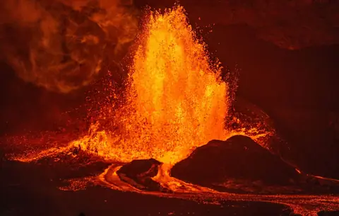 Khám Phá 10 Vụ Núi Lửa Phun Trào Kinh Hoàng Nhất