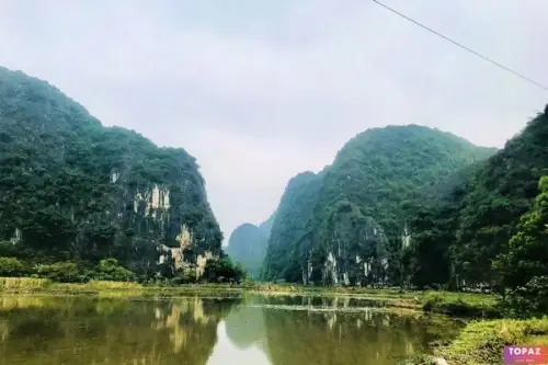 Hình Ảnh Tam Cốc Ninh Bình: Bức Tranh Thiên Nhiên Hòa Quyện Giữa Núi, Sông, Ruộng Hình Ảnh Tam Cốc Ninh Bình: Bức Tranh Thiên Nhiên Hòa Quyện Giữa Núi, Sông, Ruộng
