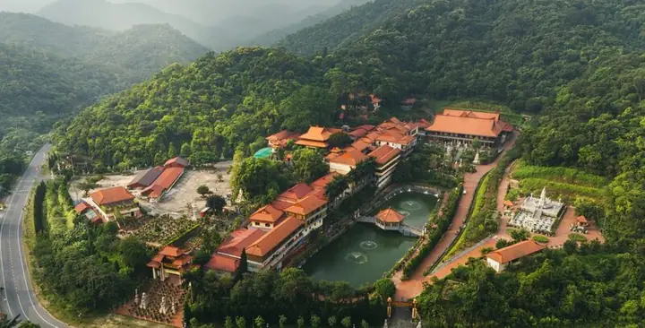 Hình Ảnh Thiền Viện Trúc Lâm: Vẻ Đẹp Và Ý Nghĩa Đặc Biệt Hình Ảnh Thiền Viện Trúc Lâm: Vẻ Đẹp Và Ý Nghĩa Đặc Biệt