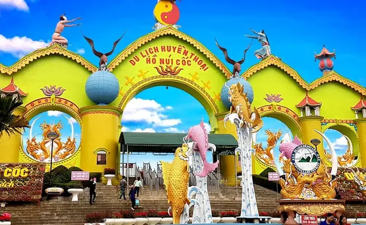 Hướng Dẫn Du Lịch Hồ Núi Cốc Thái Nguyên Tự Túc Cho Gia Đình