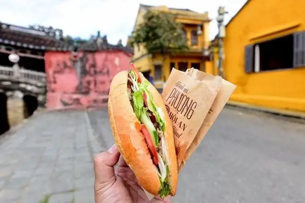 Học Làm Bánh Mì Hội An Chuẩn Vị: Hướng Dẫn Chi Tiết Từ A Đến Z Học Làm Bánh Mì Hội An Chuẩn Vị: Hướng Dẫn Chi Tiết Từ A Đến Z