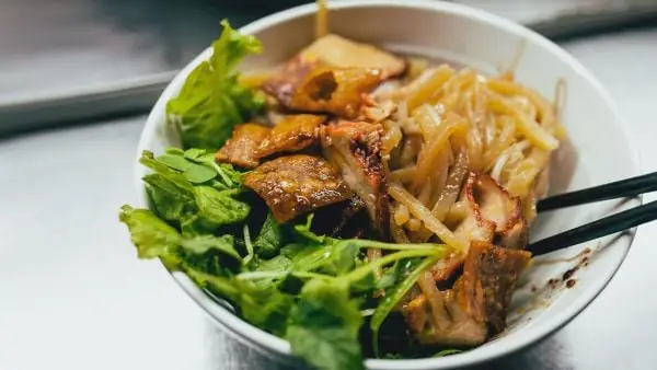Học Làm Bánh Mì Hội An Chuẩn Vị: Hướng Dẫn Chi Tiết Từ A Đến Z Học Làm Bánh Mì Hội An Chuẩn Vị: Hướng Dẫn Chi Tiết Từ A Đến Z
