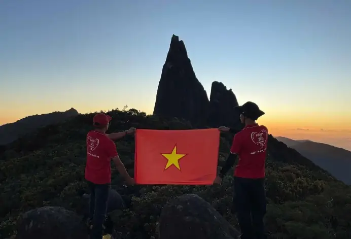 Cẩm Nang Hòn Vọng Phu Nha Trang: Khám Phá Biểu Tượng Tình Cảm Và Điểm Đến Hấp Dẫn