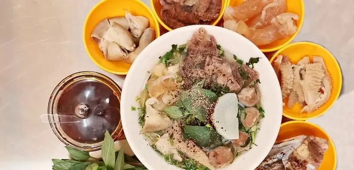 Khám Phá Top 7 Quán Hủ Tiếu Bò Viên Ngon Nhất Mỹ Tho Cho Thực Khách Khám Phá Top 7 Quán Hủ Tiếu Bò Viên Ngon Nhất Mỹ Tho Cho Thực Khách