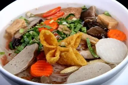 Khám Phá Hủ Tiếu Chay – Công Thức, Lợi Ích & Địa Điểm Ngon Khám Phá Hủ Tiếu Chay – Công Thức, Lợi Ích & Địa Điểm Ngon