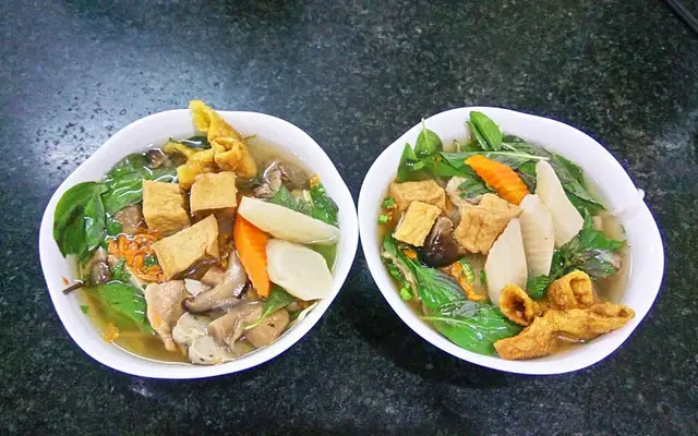 Khám Phá Hủ Tiếu Chay – Công Thức, Lợi Ích & Địa Điểm Ngon Khám Phá Hủ Tiếu Chay – Công Thức, Lợi Ích & Địa Điểm Ngon