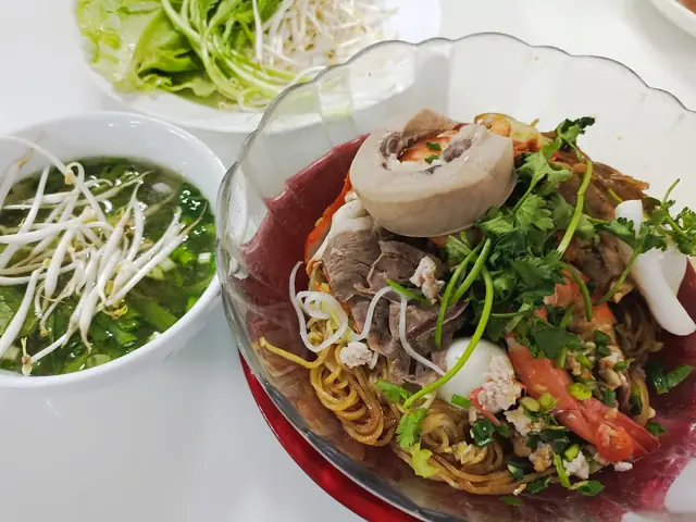 Khám Phá Hủ Tiếu Nam Vang Cao Cấp – Đắt Nhất Sài Gòn Và Lý Do Đáng Thử