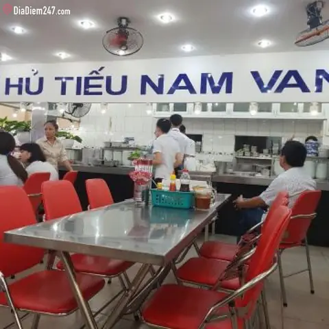 Hủ Tiếu Nhân Quan Âu Cơ: Đánh Giá Chi Tiết Từ Một Du Khách Thực Tế