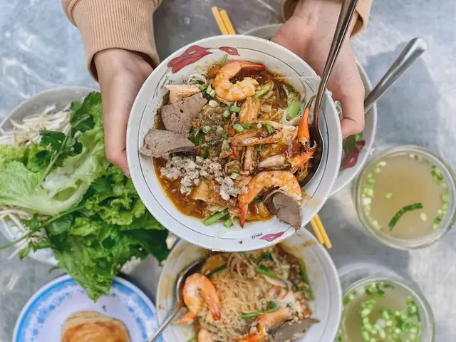 Đánh Giá Chi Tiết Quán Hủ Tiếu Thanh Xuân: Trải Nghiệm Hương Vị Sài Gòn Đậm Đà Đánh Giá Chi Tiết Quán Hủ Tiếu Thanh Xuân: Trải Nghiệm Hương Vị Sài Gòn Đậm Đà