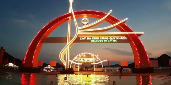 Cẩm Nang Du Lịch Cát Bà Toàn Tập: Từ A Đến Z Cho Chuyến Đi Tự Túc Hoàn Hảo