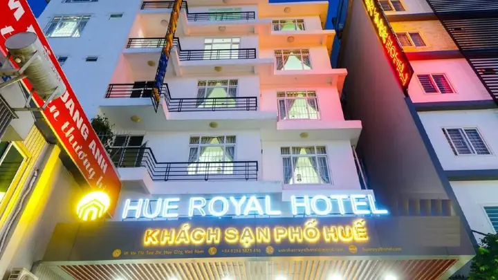 Top 10 Khách Sạn 3 Sao Huế Giá Tốt, View Đẹp & Tiện Nghi Top 10 Khách Sạn 3 Sao Huế Giá Tốt, View Đẹp & Tiện Nghi