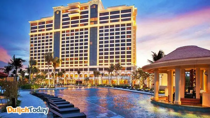 Khám Phá 10 Khách Sạn 5 Sao Nha Trang Cho Kỳ Nghỉ Sang Trọng