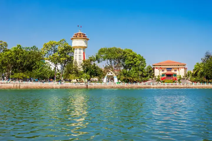 Top 10 Khách Sạn 5 Sao Phan Thiết: Đánh Giá Chi Tiết & Bảng So Sánh Khách Quan 2026