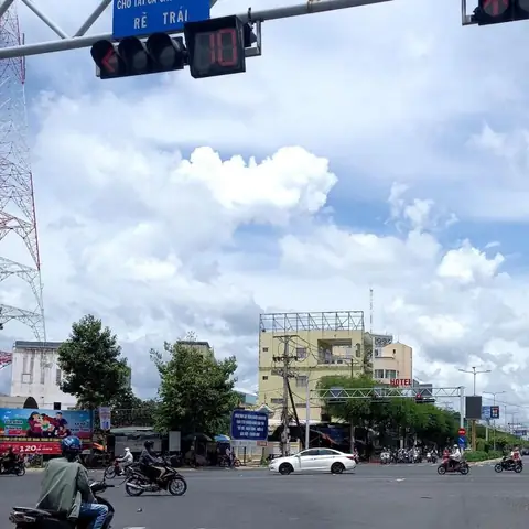 Đánh Giá Khách Sạn Ánh Sáng Cần Thơ: Giá, Vị Trí & Tiện Nghi Đánh Giá Khách Sạn Ánh Sáng Cần Thơ: Giá, Vị Trí & Tiện Nghi