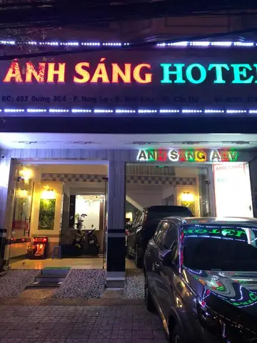 Đánh Giá Khách Sạn Ánh Sáng Cần Thơ: Giá, Vị Trí & Tiện Nghi Đánh Giá Khách Sạn Ánh Sáng Cần Thơ: Giá, Vị Trí & Tiện Nghi