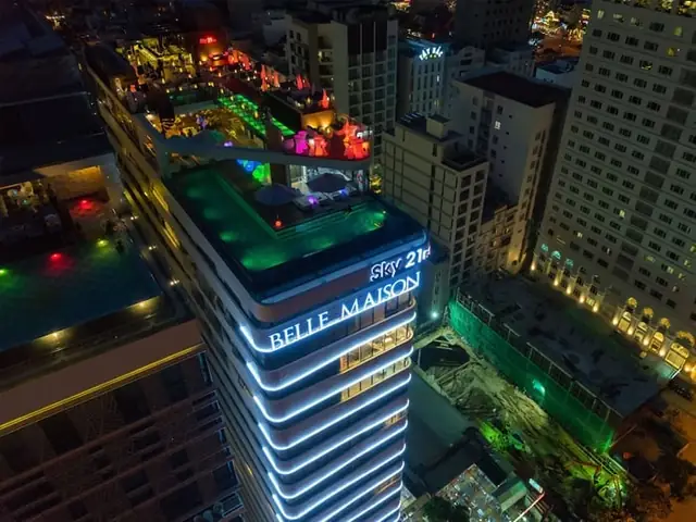 Đánh Giá Khách Sạn Belle Maison Parosand Đà Nẵng