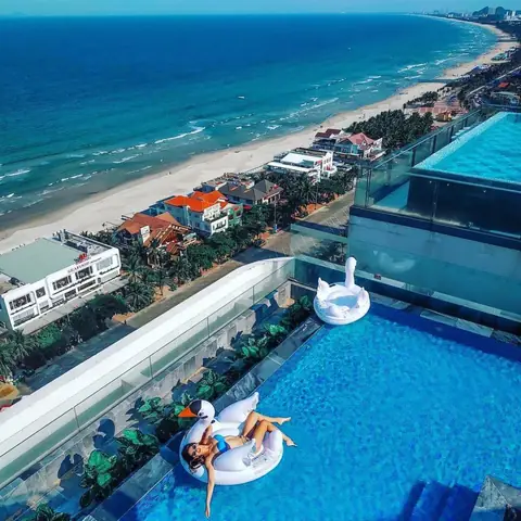 Đánh Giá Khách Sạn Belle Maison Parosand Đà Nẵng