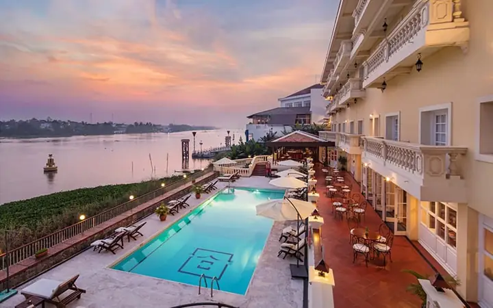Khách Sạn Châu Đốc Giá Rẻ: Hướng Dẫn Chọn Phòng Tốt Nhất Cho Chuyến Đi Tiết Kiệm