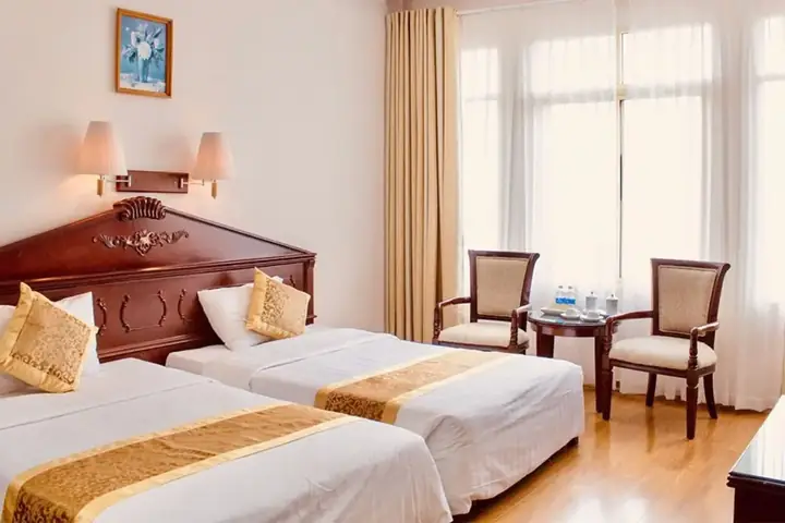 Khách Sạn Công Đoàn Nha Trang: Đánh Giá, Vị Trí & Tiện Ích
