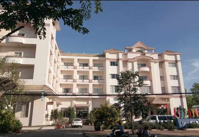 Khách Sạn Cửu Long Trà Vinh: Review, Giá & Tiện Ích