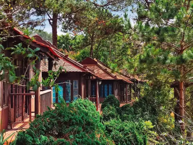 Top 7 Khách Sạn Đà Lạt View Đẹp Nhất Năm 2026: Đánh Giá Chi Tiết Top 7 Khách Sạn Đà Lạt View Đẹp Nhất Năm 2026: Đánh Giá Chi Tiết