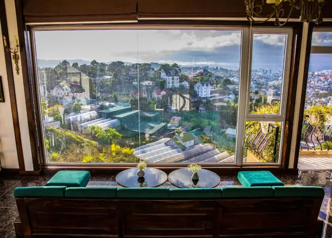 Top 7 Khách Sạn Đà Lạt View Đẹp Nhất Năm 2026: Đánh Giá Chi Tiết Top 7 Khách Sạn Đà Lạt View Đẹp Nhất Năm 2026: Đánh Giá Chi Tiết
