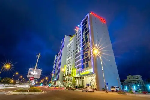 Đánh Giá Dana Marina Hotel Đà Nẵng: Tiện Nghi, Vị Trí, Giá Phòng