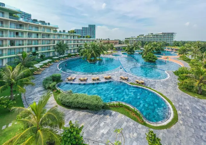 Khám Phá 10 Khách Sạn Sầm Sơn View Biển Tốt Nhất Cho Du Khách