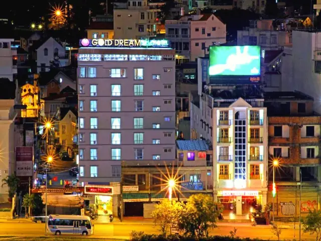Khách Sạn Gần Hồ Xuân Hương Đà Lạt – Địa Điểm Nghỉ Dưỡng Lý Tưởng Cho Mọi Du Khách Khách Sạn Gần Hồ Xuân Hương Đà Lạt – Địa Điểm Nghỉ Dưỡng Lý Tưởng Cho Mọi Du Khách